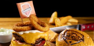 Hambúrgueres 100% angus por apenas R$19,90