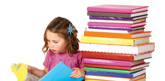 Feira reúne mais de 3 mil livros infantis e infanto-juvenis no Pátio Brasil