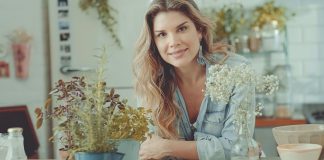 Alana Rox na nova temporada do Mercadinho do Brasília