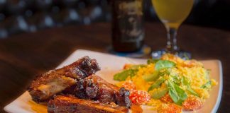 Cão Veio abre para o almoço aos domingos