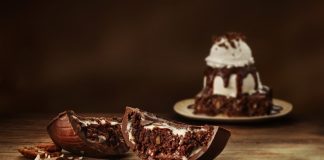 O famoso brownie do Outback vira Ovo de Páscoa