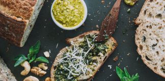 Feira gastronômica no Pier 21