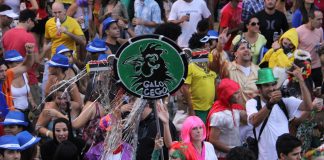 Bloco “Galo Cego” abre carnaval no Setor Bancário