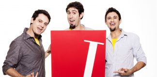 “Improvável” por Cia Barbixas de Humor