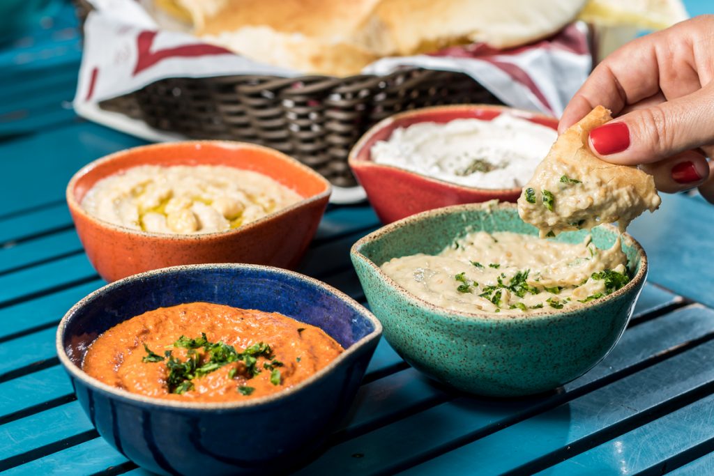 Restaurante libanês Saj inaugura no Boulevard Shopping