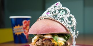 Cardápio novo no Dólar Furado Burger