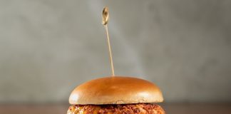 The Black Beef apresenta burger especial do bimestre