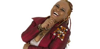 40ª Noite Cultural T-Bone tem show gratuito com Sandra de Sá