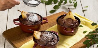 Receita de Bolo assado com pera