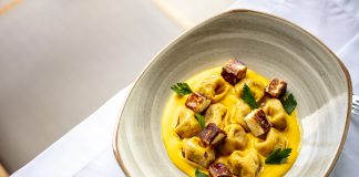 Aroma, o restaurante do chef Ronny Peterson