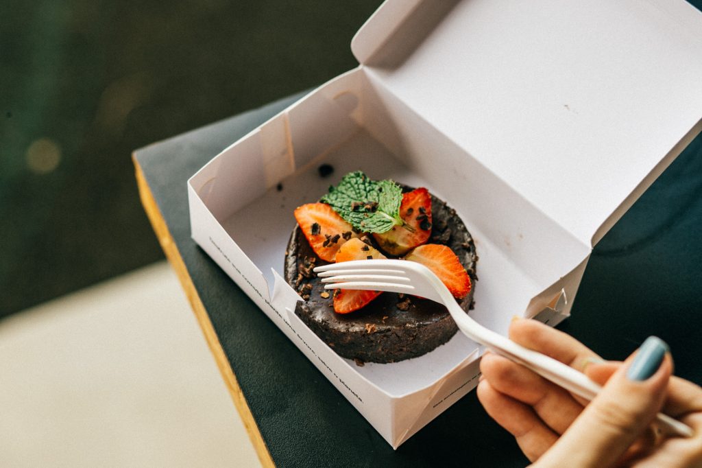 Club Life To Go substitui embalagens de plástico por biodegradáveis