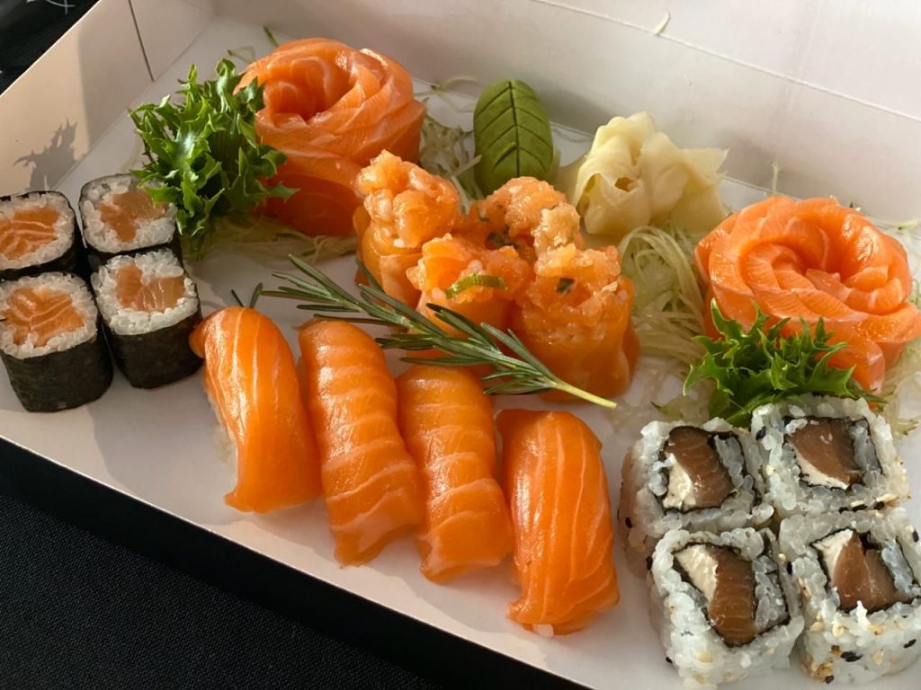 Delivery do MaYuu Sushi oferece combo por apenas R$29,90