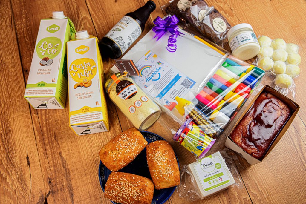 Pequenos empresários se unem e oferecem “Kit Quarentena em Família” com preço especial