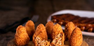 Coxinha de costela ao barbecue é novidade no Outback por tempo limitado
