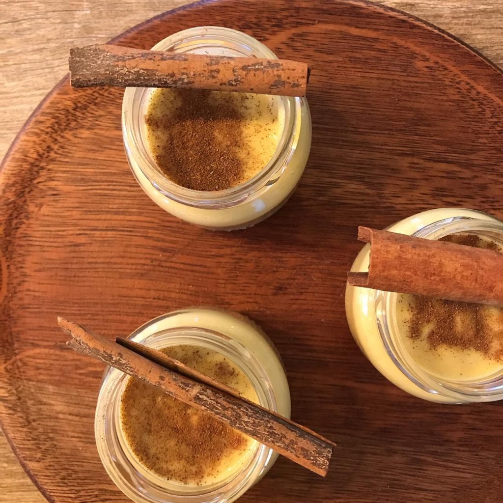 Que tal um arraiá em casa com pratos típicos sem glúten e sem leite? Esta é a proposta da Quitutices