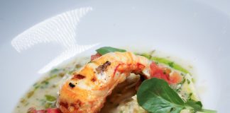 Sagrado Mar oferece Menu Degustação em oito etapas