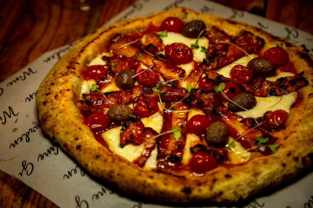 Restaurantes do Pontão celebram os Namorados com ações, decoração e