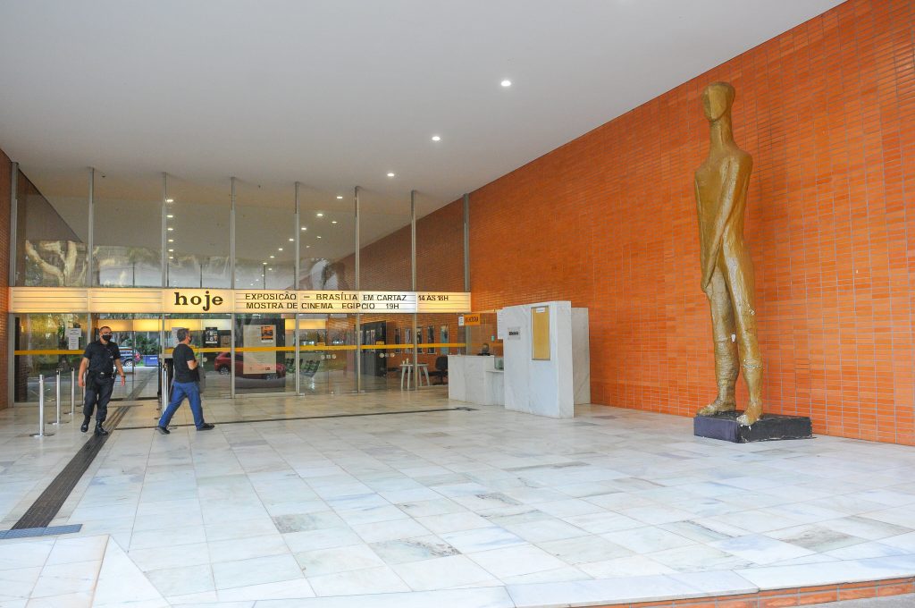 Sessão especial marca nova gestão do Cine Brasília