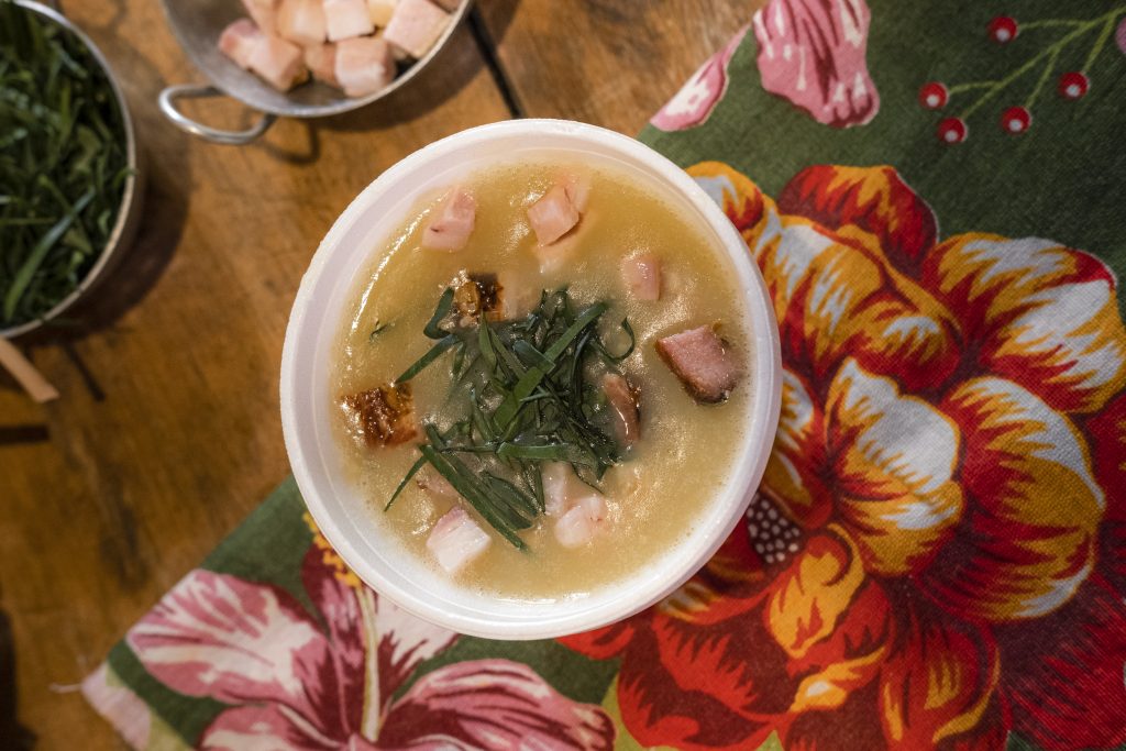 O Quintal da Dona Graça assina o menu do 6º Arraiá de Águas Claras