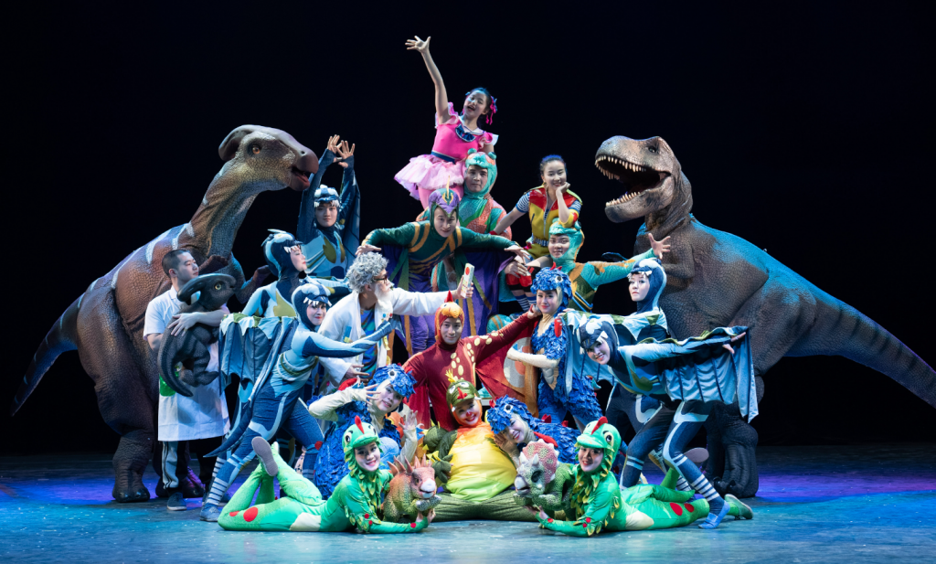 Mundo Jurássico é o novo espetáculo do Circo Internacional da China