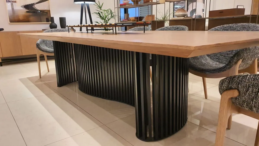 Mesa de jantar: funcional, decorativa ou tudo junto e misturado?