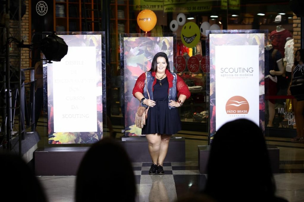 Pátio Brasil recebe a Primavera com desfiles em sua Praça Central