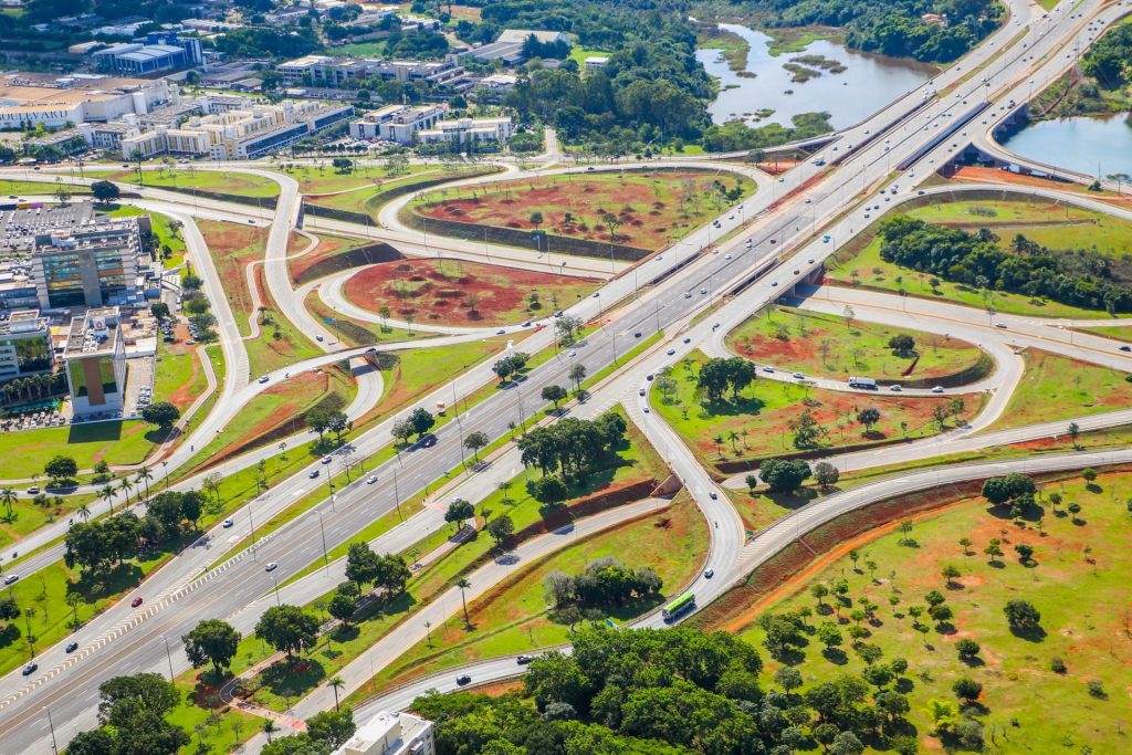 Mais de 6 mil árvores vão embelezar o Complexo Viário Governador Joaquim Roriz