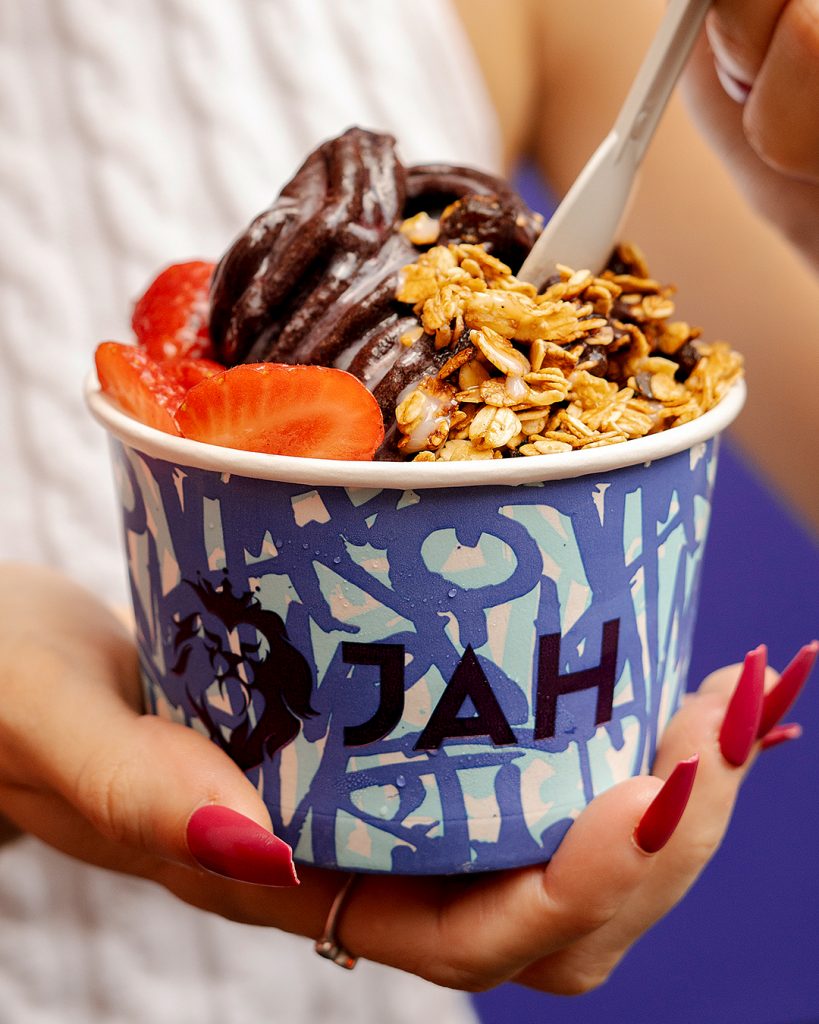 Com mais de 100 mil combinações, Jah Açaí desembarca no ParkShopping