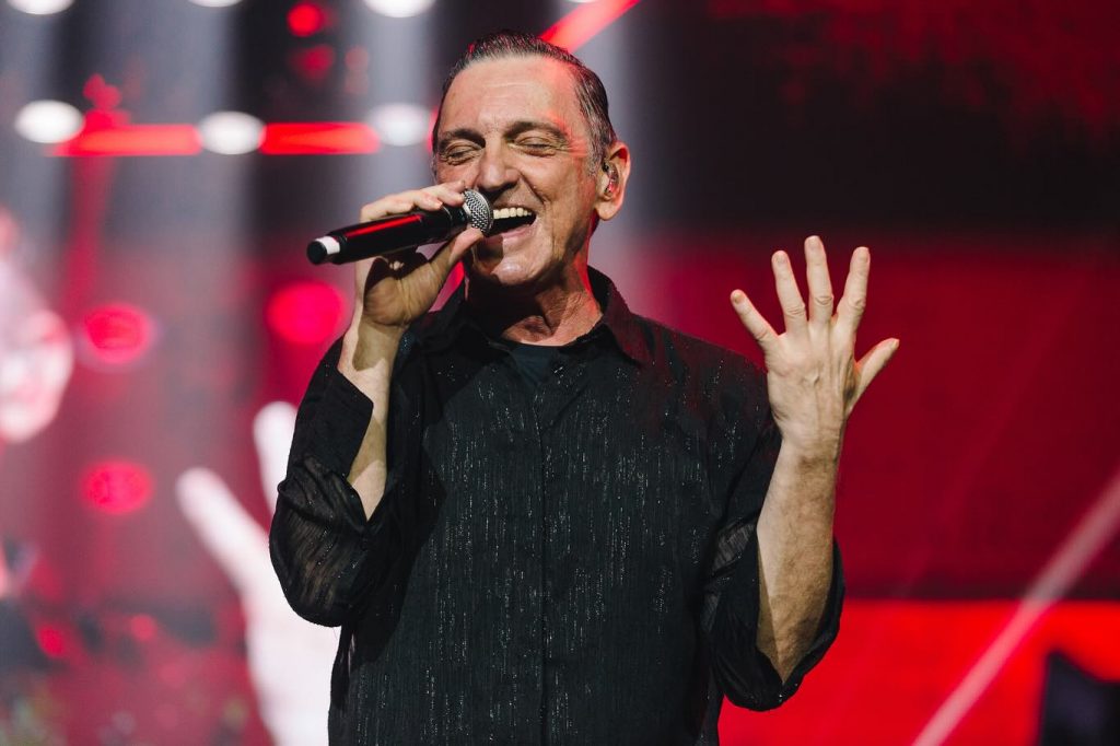 Paulo Miklos apresenta seu novo show em Brasília