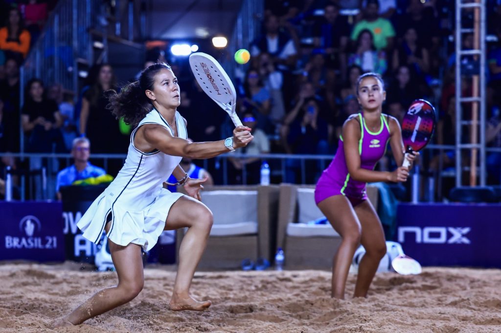 Atletas de seis países disputam competição de Beach Tennis em Brasília