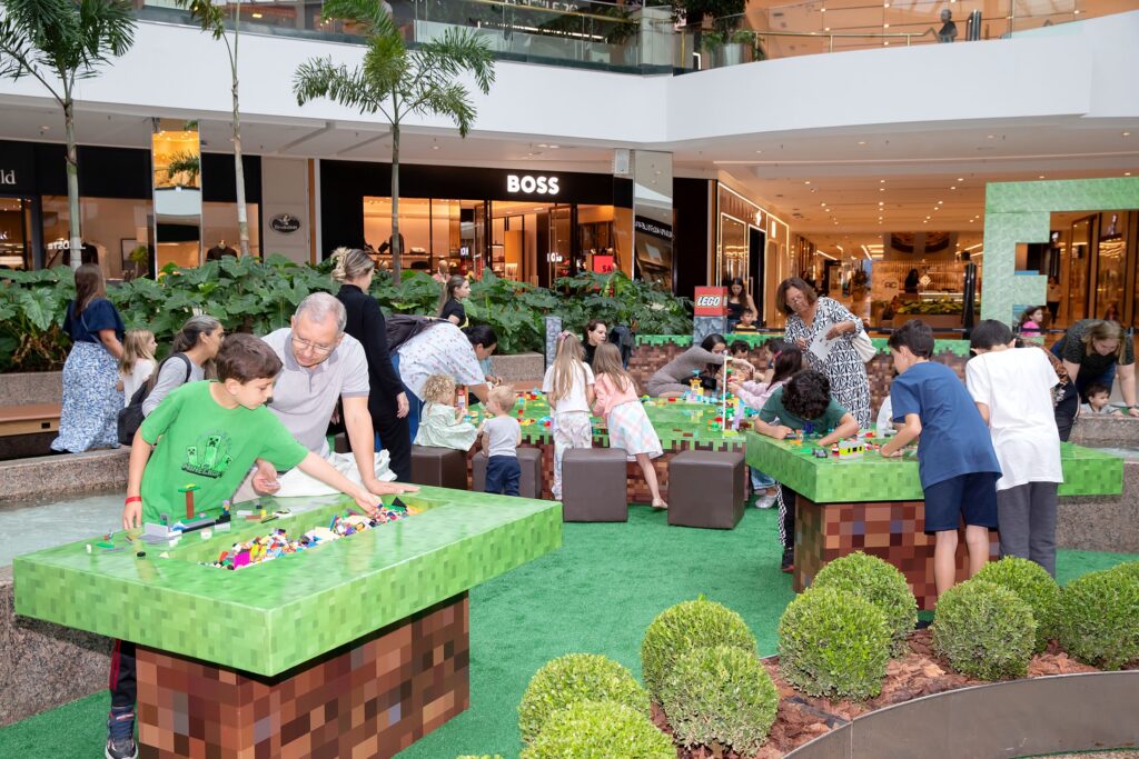 Universo Minecraft desembarca na Praça Central do ParkShopping
