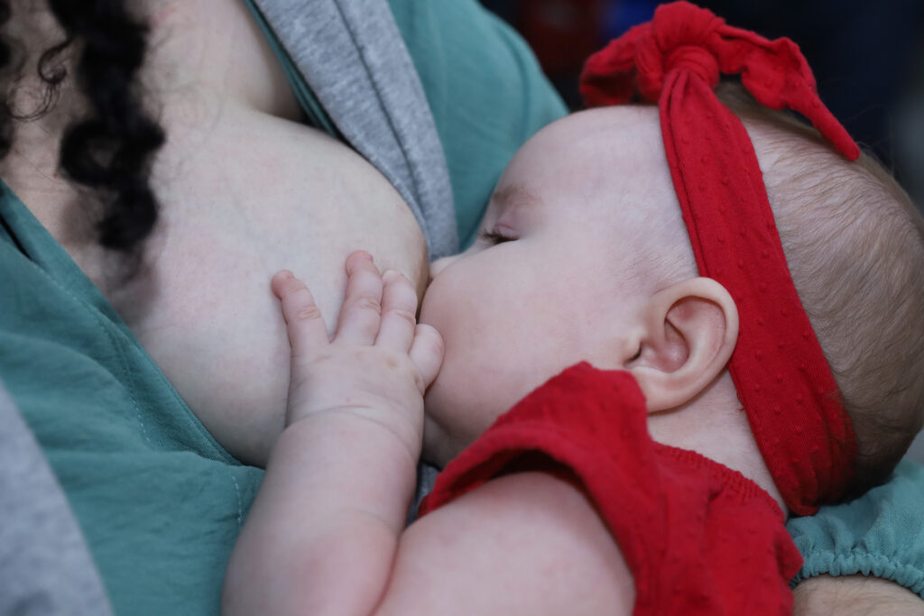 Secretaria de Saúde do DF e Venâncio Shopping se unem na campanha do Leite Materno