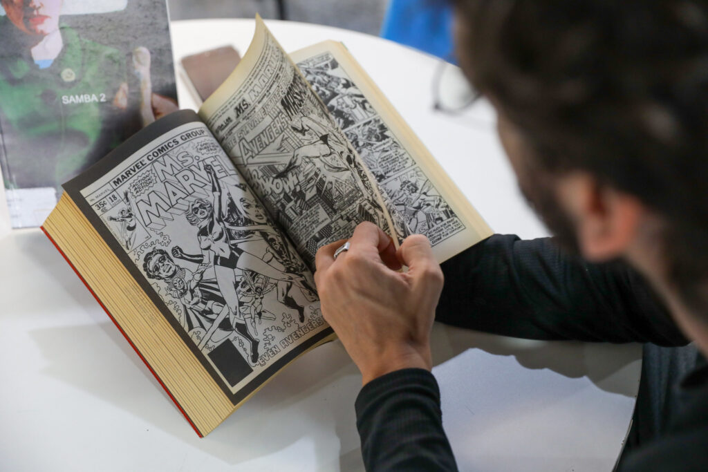 Gibiteca do Espaço Cultural Renato Russo tem acervo de 23 mil exemplares