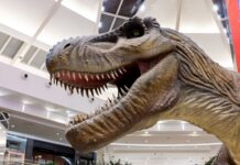 Os dinossauros invadiram o ParkShopping