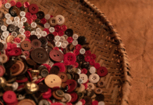 Peça sobre o encantamento feminino fecha o projeto Linhas e Linhos