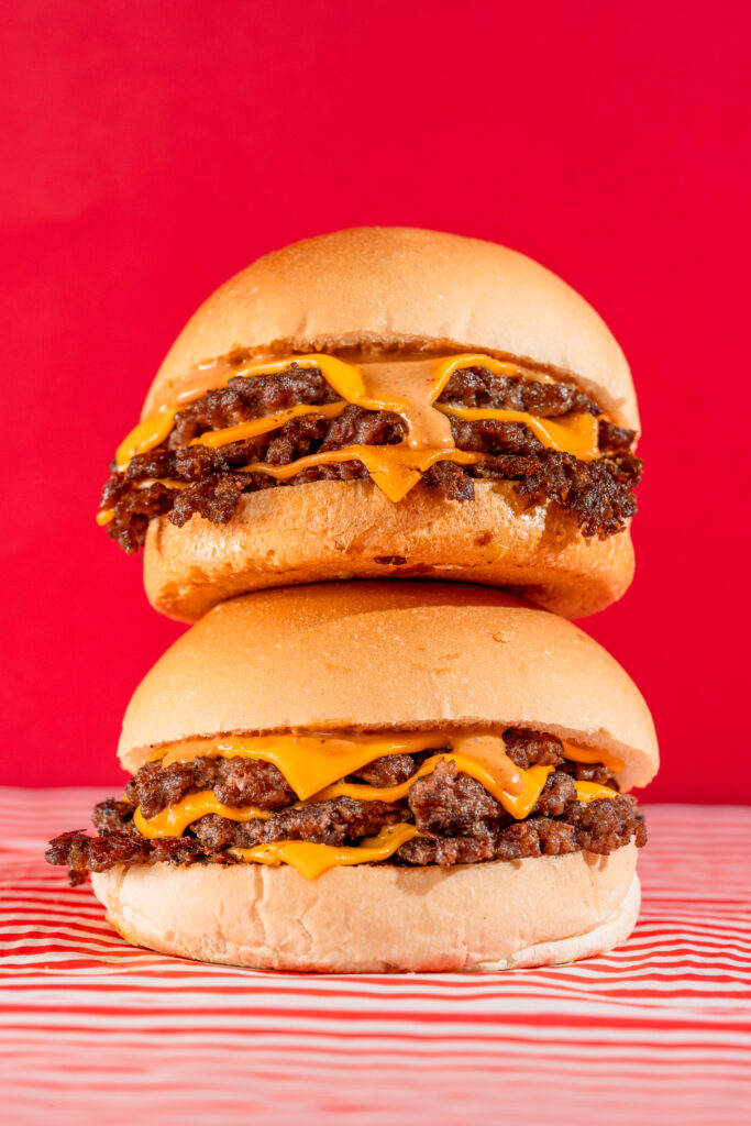 Foster’s Burger inaugura nova unidade na Asa Norte nesta quarta-feira