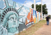 Centros interescolares de línguas oferecem cursos de cinco idiomas