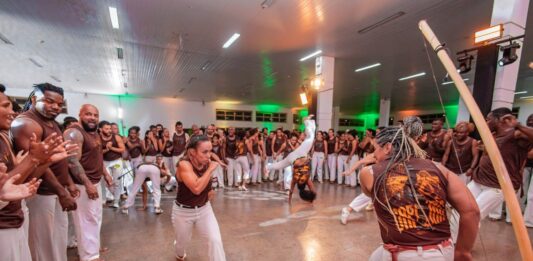 Cerca de 500 capoeristas participam do Brasília Capoeira Festival
