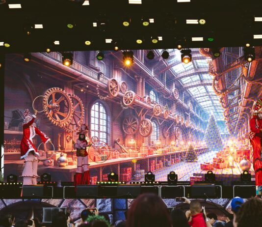 Com investimento de R$ 15 milhões, Esplanada dos Ministérios vai receber o maior circuito natalino gratuito do DF