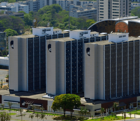 Decora Fácil 2026 segue movimentando o Shopping ID com descontos de até 50%