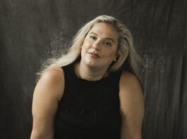 Alice Caymmi revisita o legado de Nana Caymmi com show no Teatro Nacional