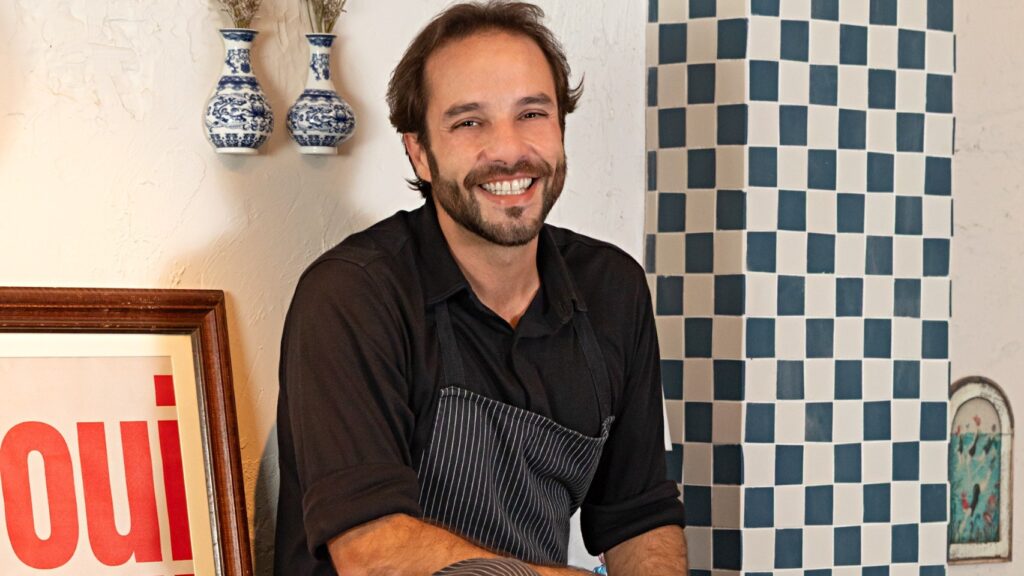 Consagrado chef Elia Scharamm assina menu especial no A Mano