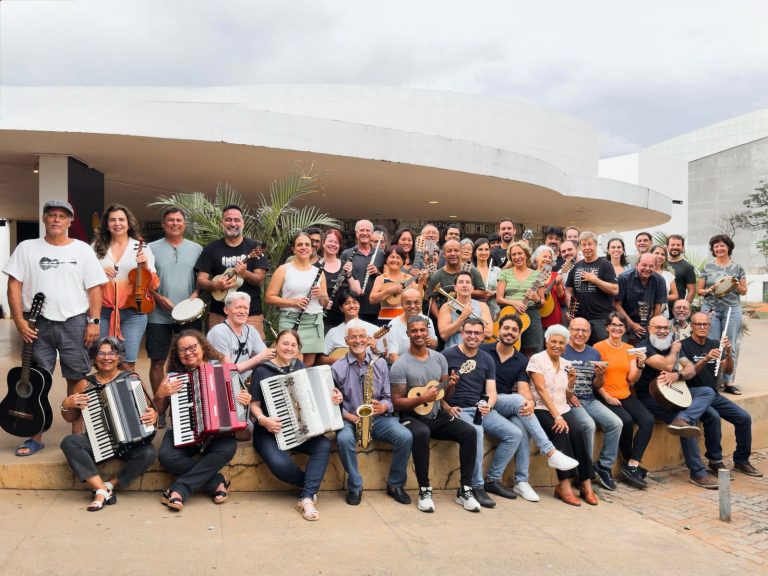 Abertas as inscrições para bolsas de estudo em música na Escola Brasileira de Choro