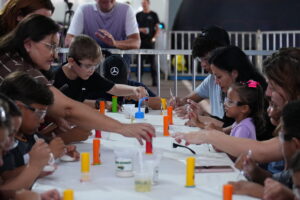 Ciência na Estrada reúne astronomia, robótica, games, tecnologia e experiências científicas